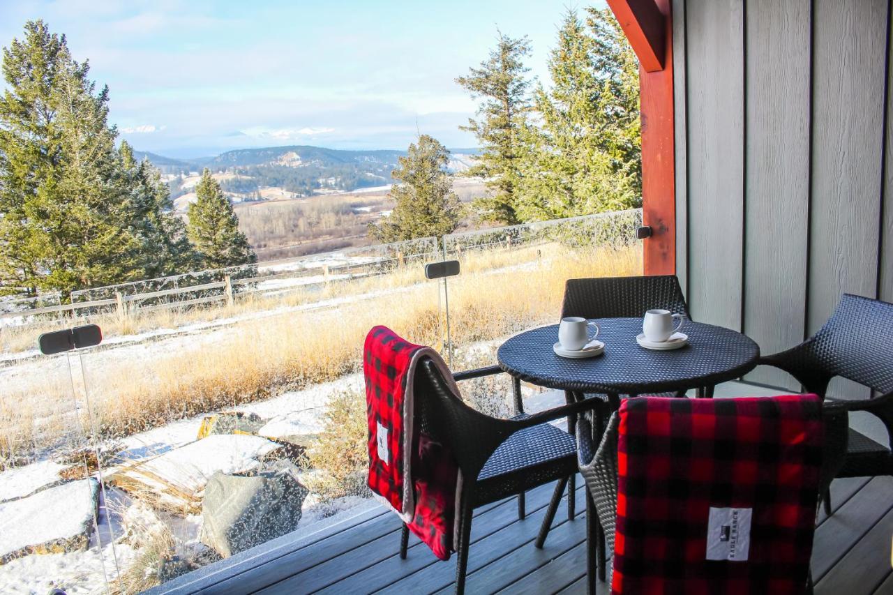Headwaters Lodge At Eagle Ranch Resort Invermere Exteriör bild