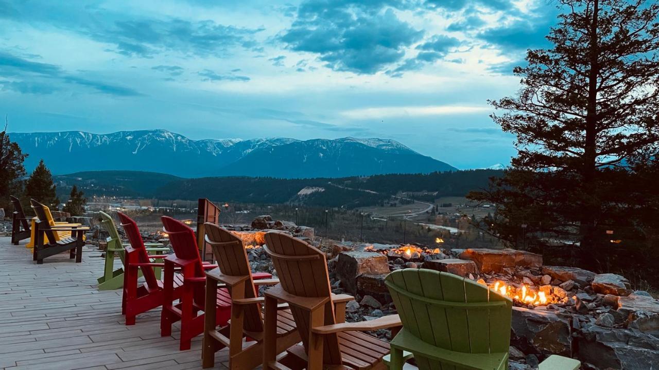 Headwaters Lodge At Eagle Ranch Resort Invermere Exteriör bild