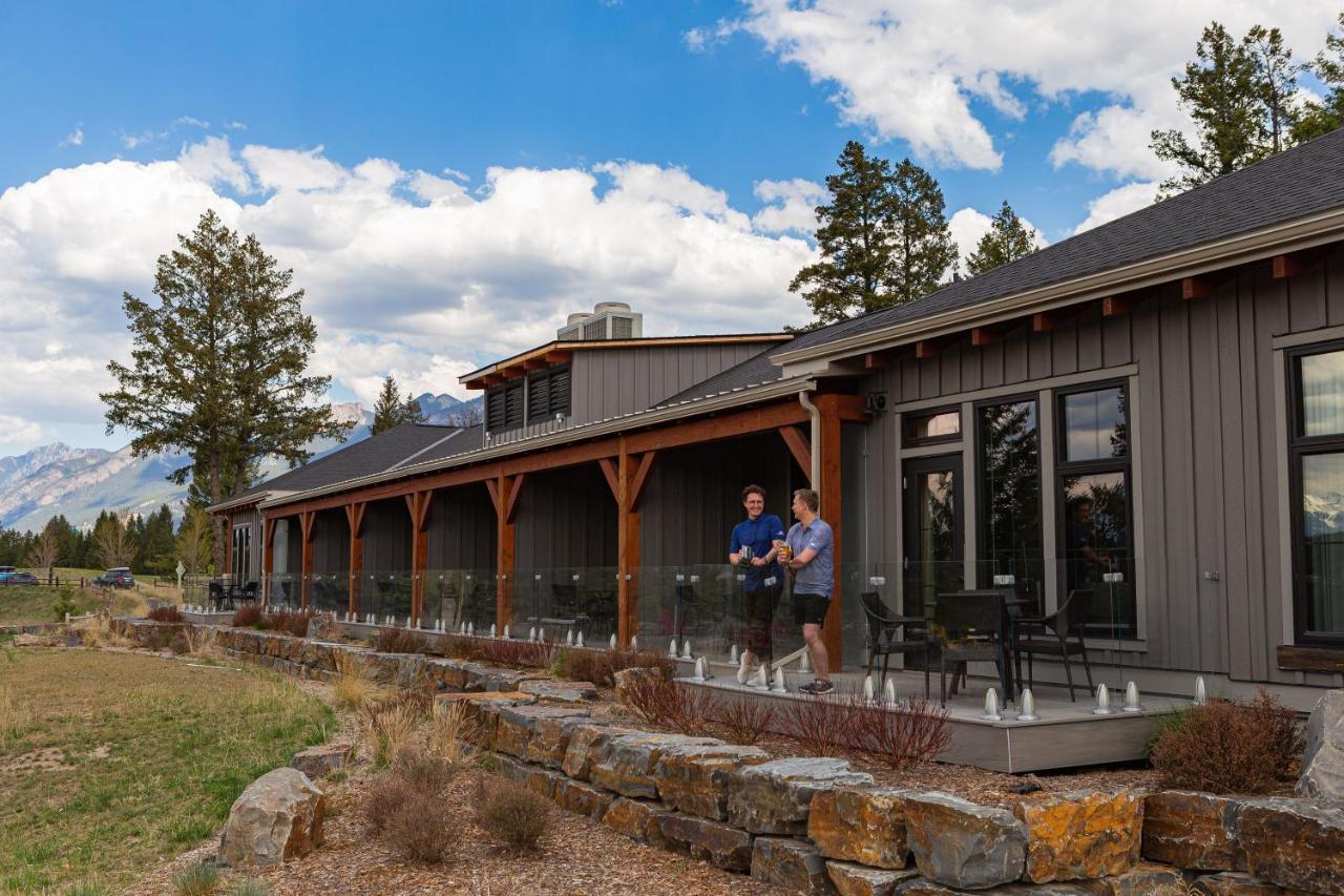 Headwaters Lodge At Eagle Ranch Resort Invermere Exteriör bild