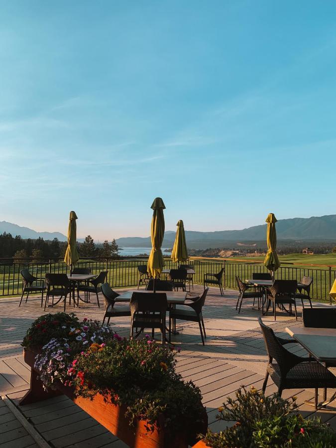 Headwaters Lodge At Eagle Ranch Resort Invermere Exteriör bild
